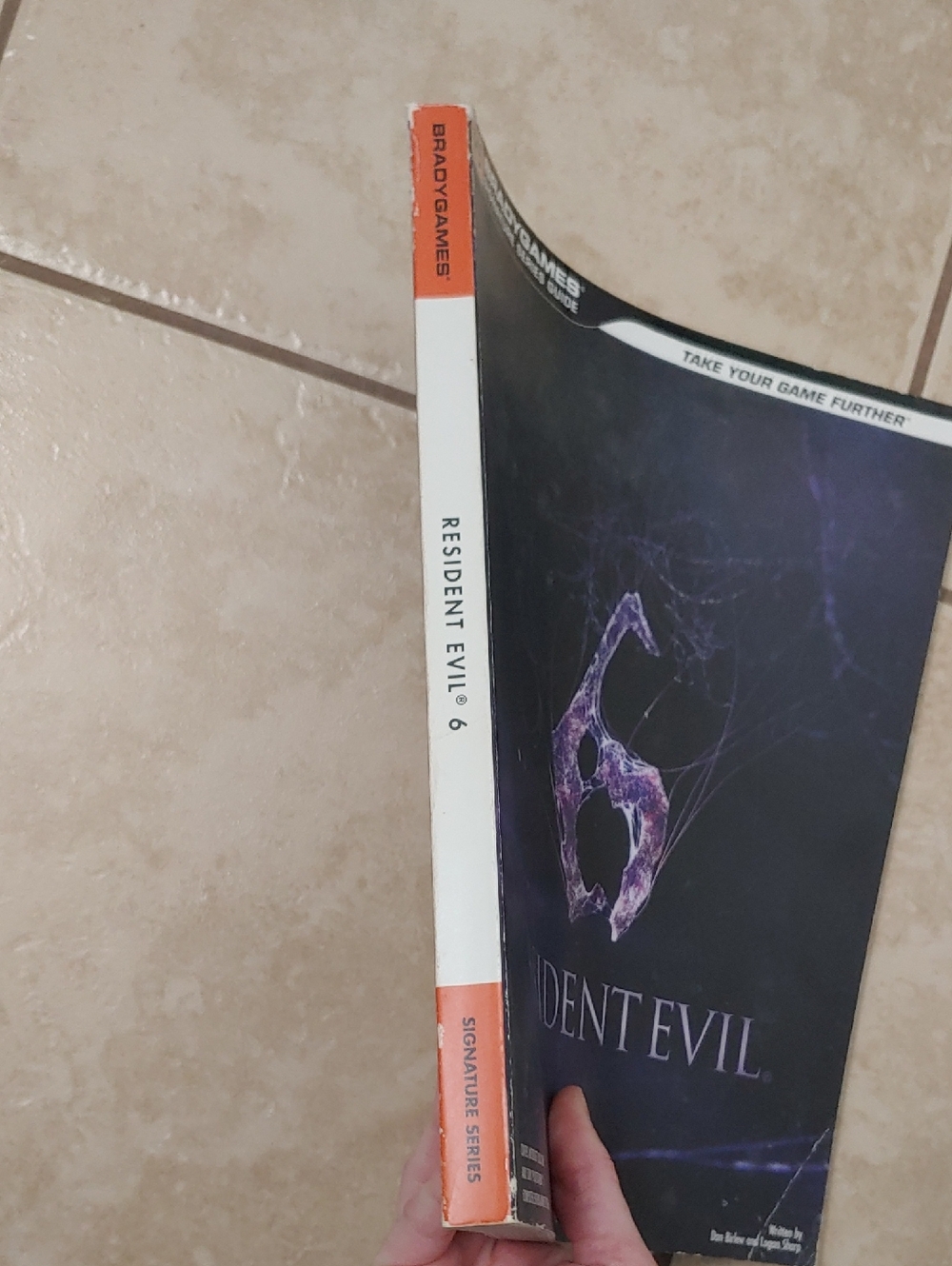 Resident Evil 6 Strategy Guide Book Bradygames Capcom - Picture 2 of 3